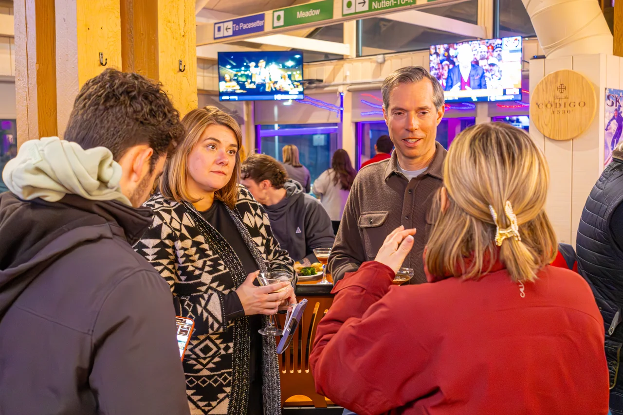 Massanutten elevations lounge dinner guests conversation