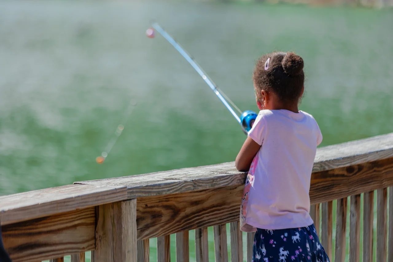 Massanutten fishing child on dock