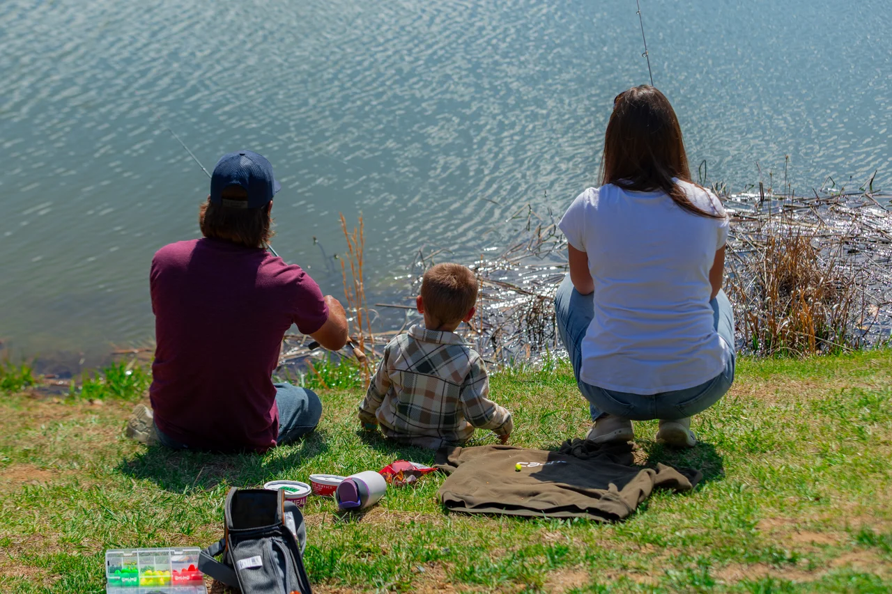 Massanutten fishing family by pond