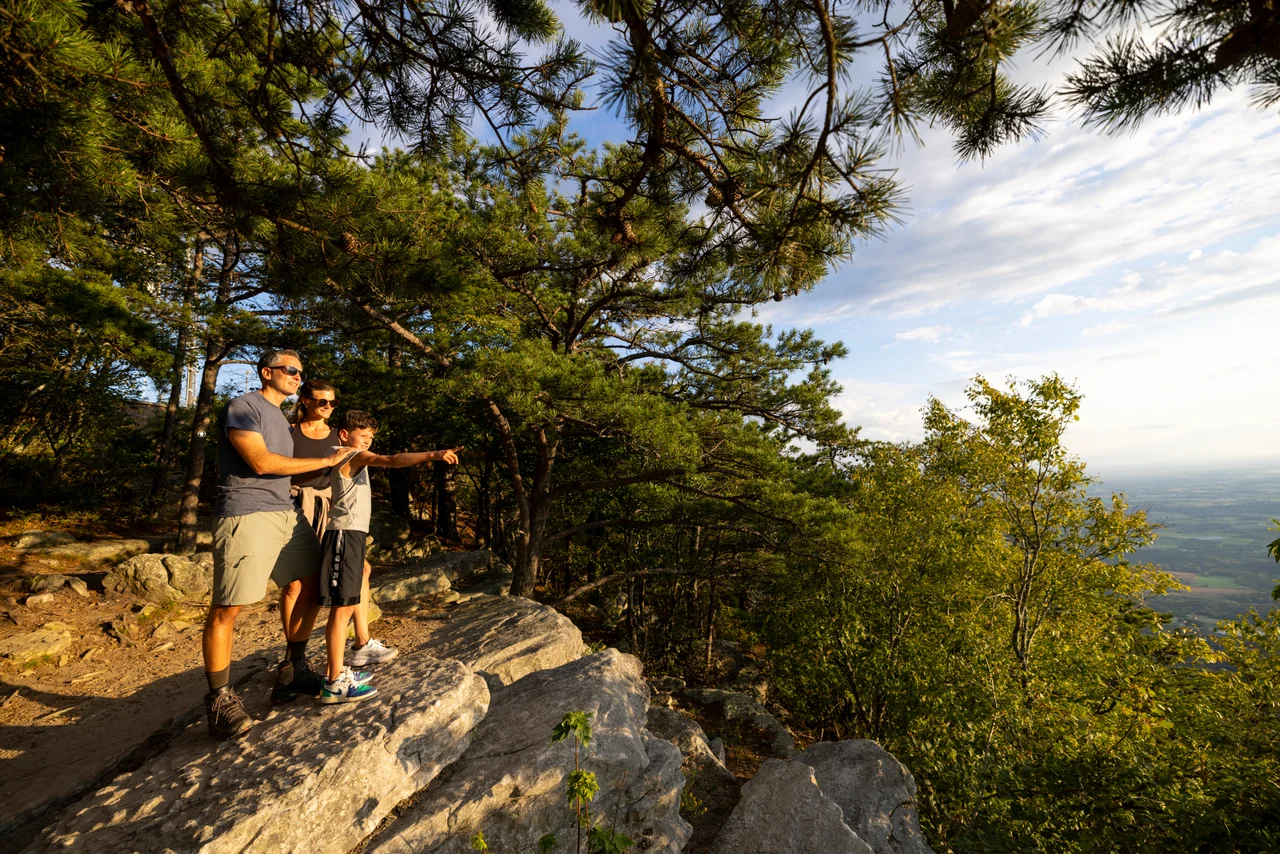 Massanutten hiking couple rocky overlook mountain view summer