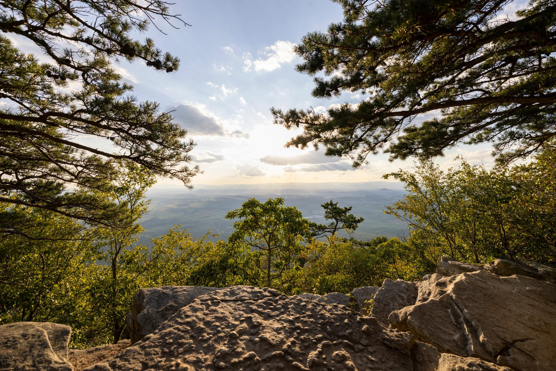 Massanutten hiking rocky mountain overlook valley view pine trees