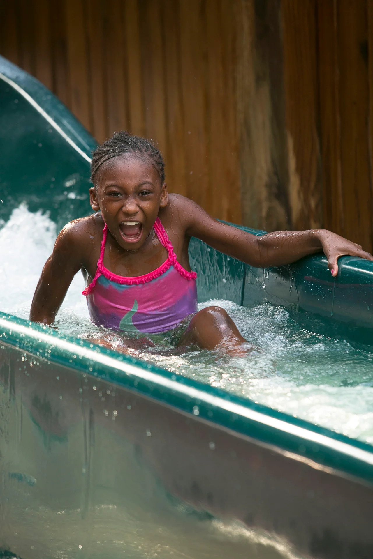 Massanutten indoor waterpark child water slide 11