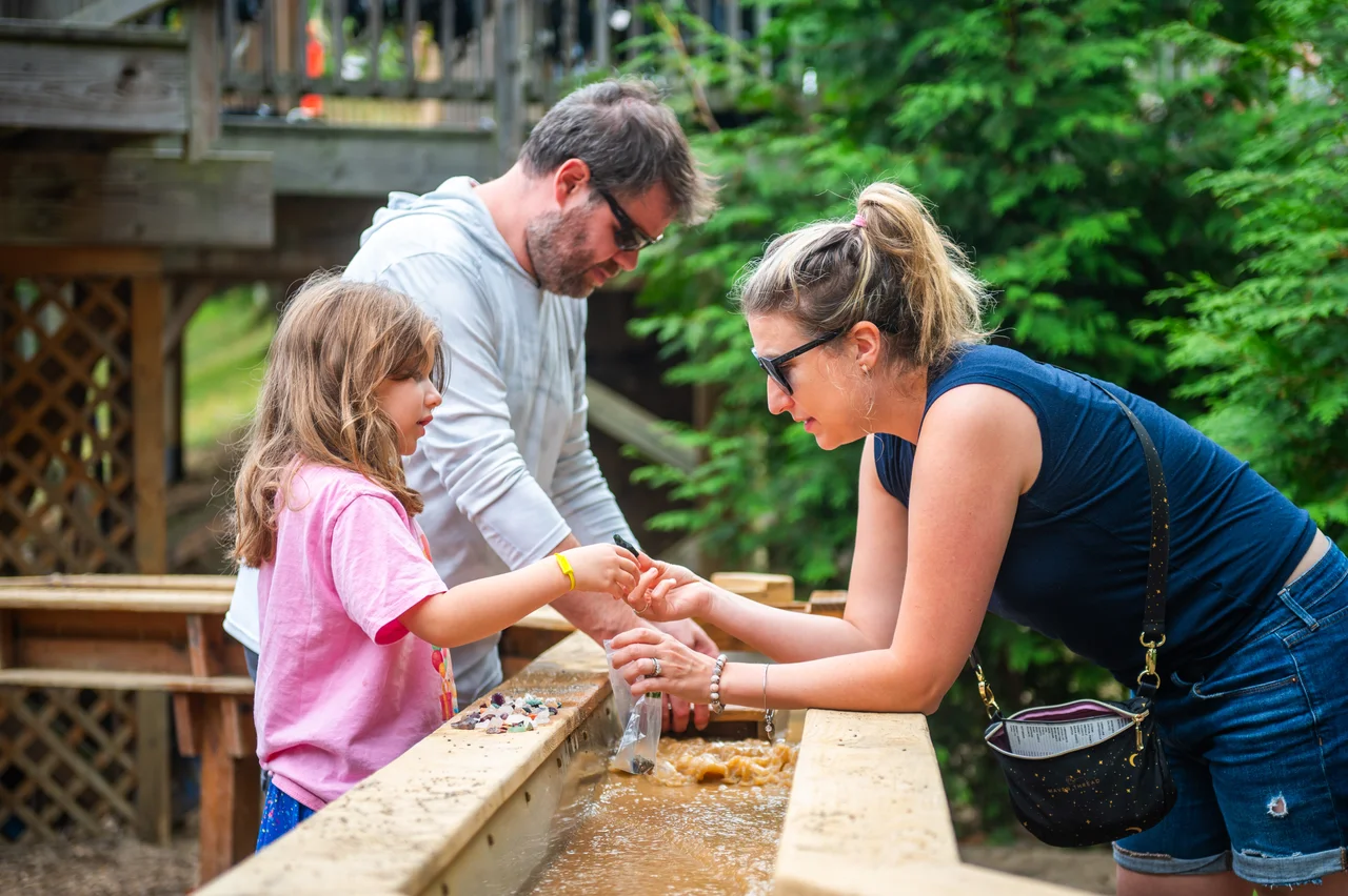 Massanutten kids adventure course child gem mining