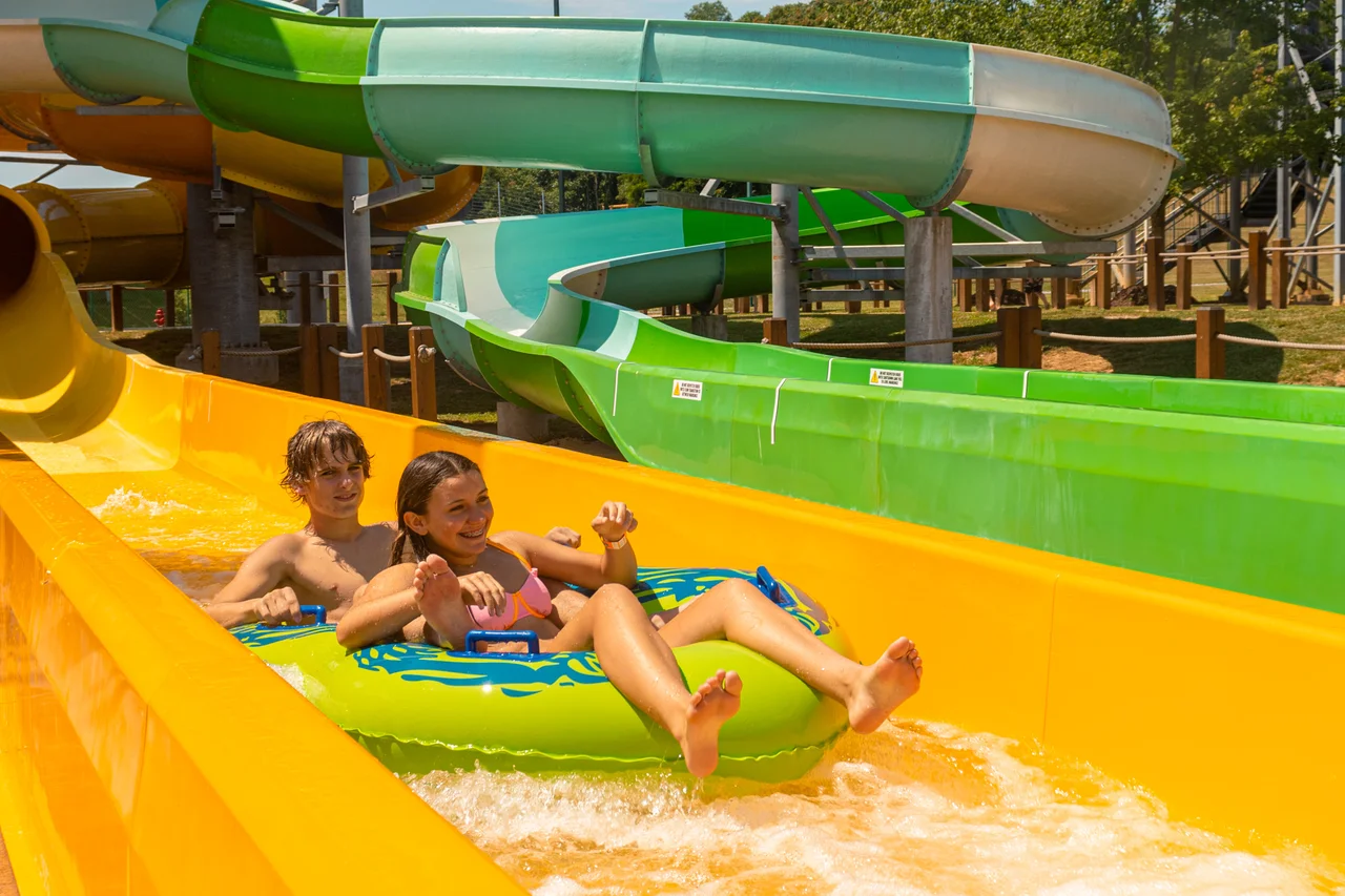 Massanutten outdoor waterpark rider carrying tube 35