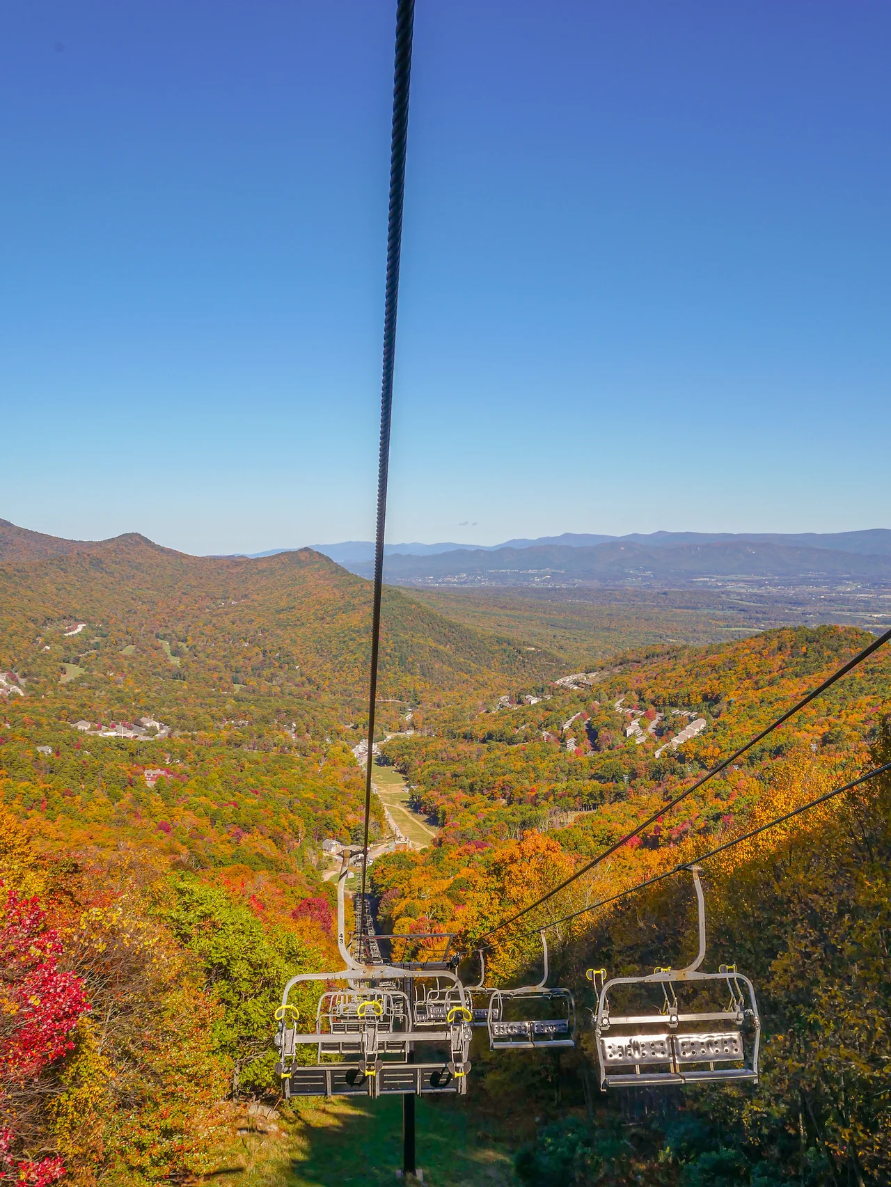 Massanutten scenic chairlift fall autumn scenic chairlift 04