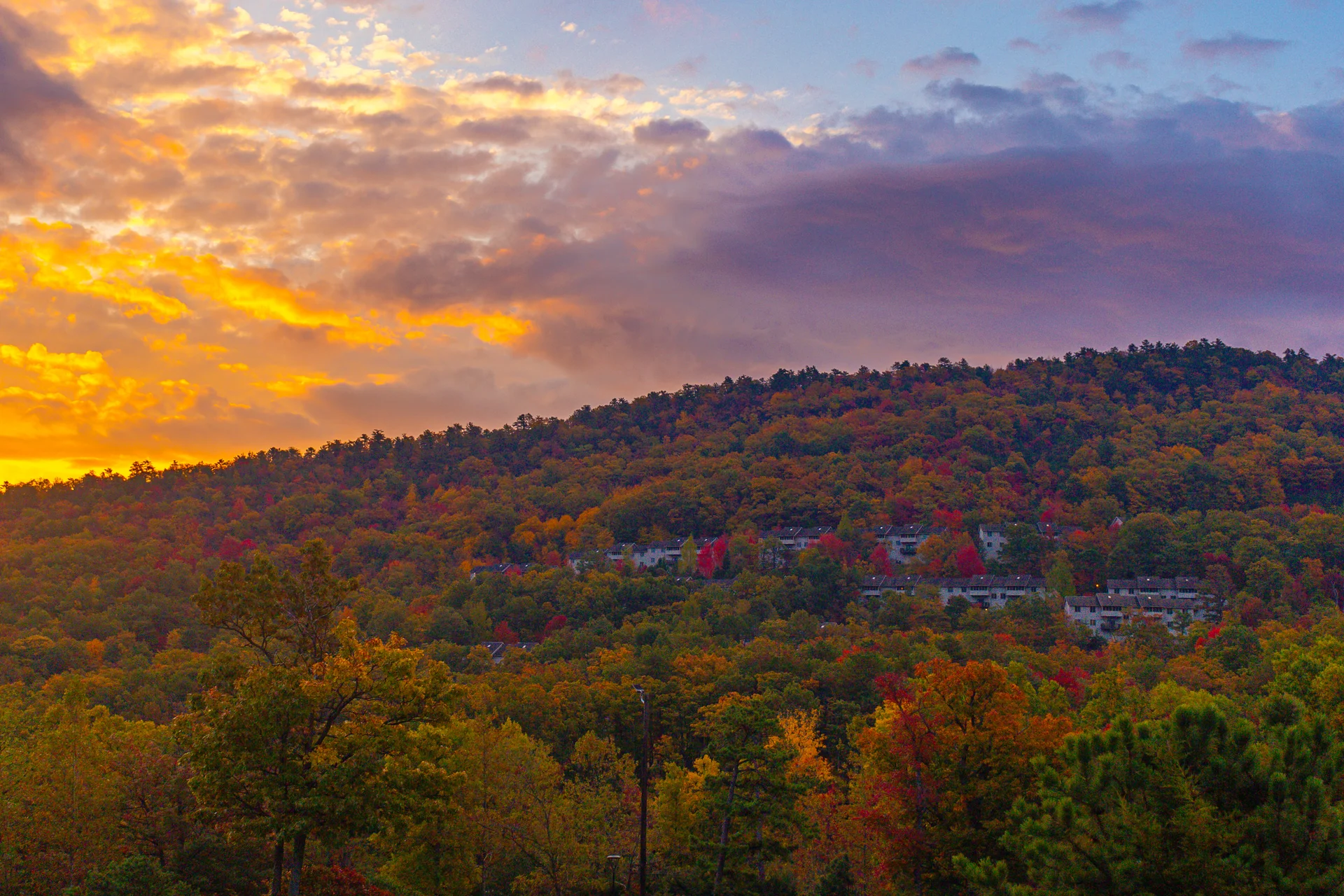 Massanutten scenic fall autumn mountain resort aerial 01