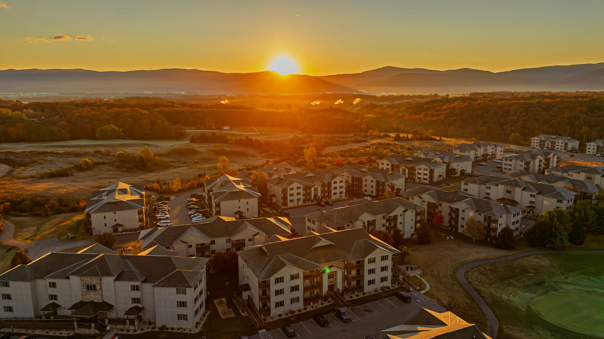 Massanutten scenic fall sunrise resort lodging aerial 25