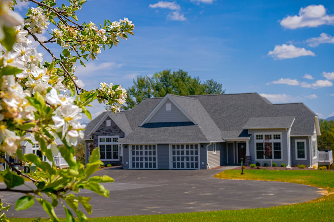 Massanutten scenic spring summer spring resort building with blossoms 06