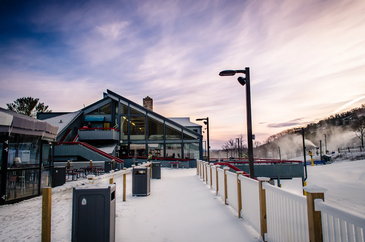 Massanutten ski area general massanutten ski lodge winter evening 25