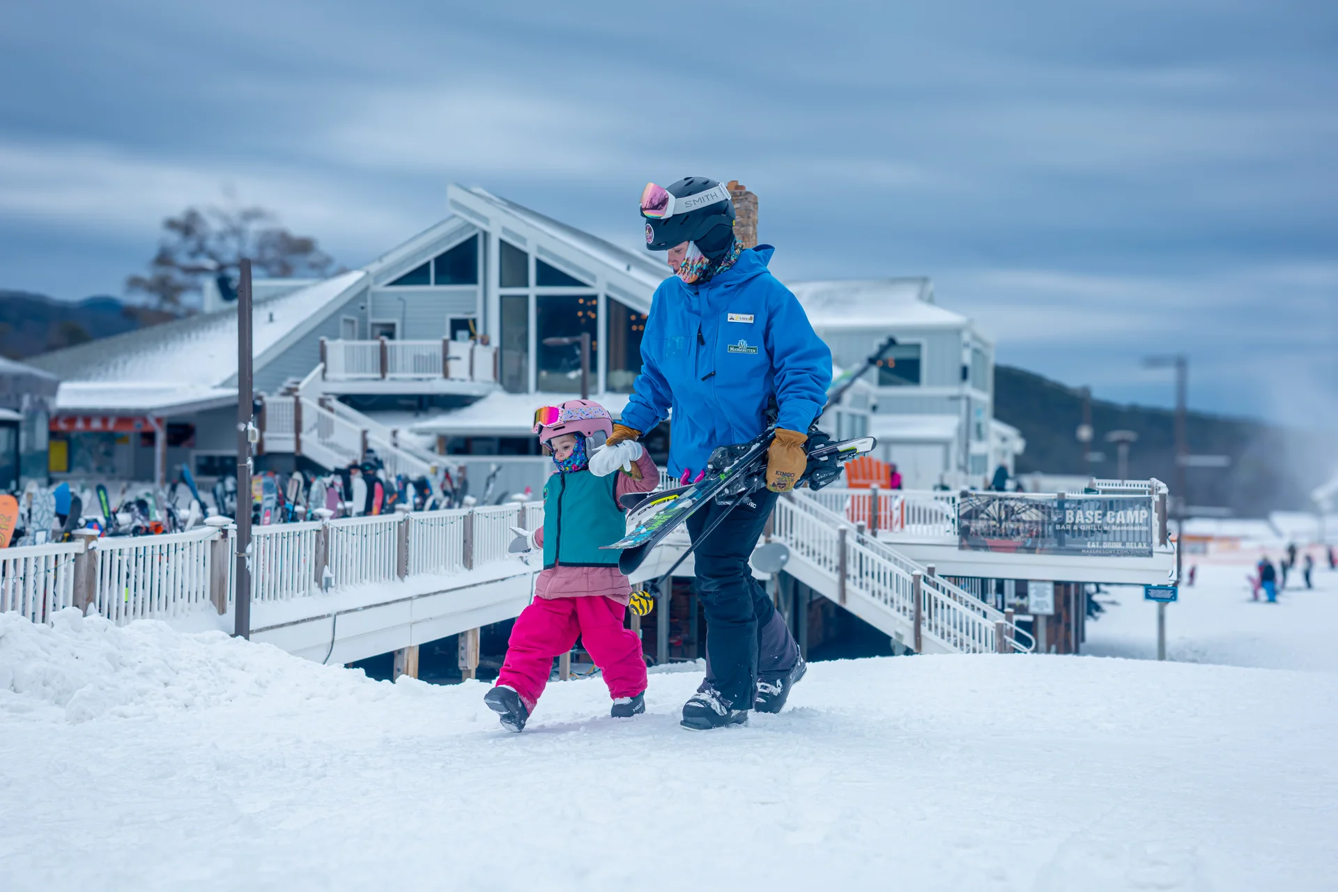 Massanutten ski area lessons adult and child at ski school 05