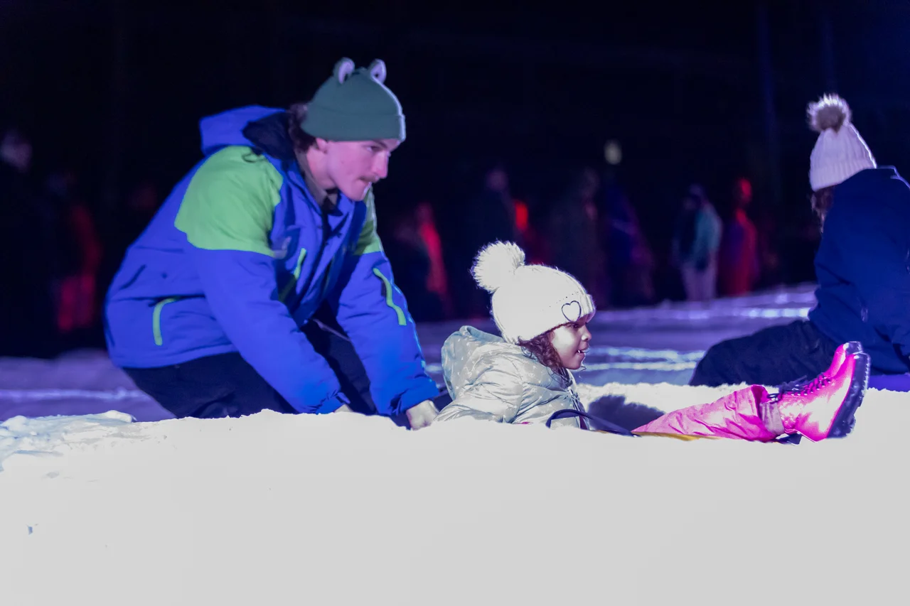 Massanutten snow tubing night children on tubes