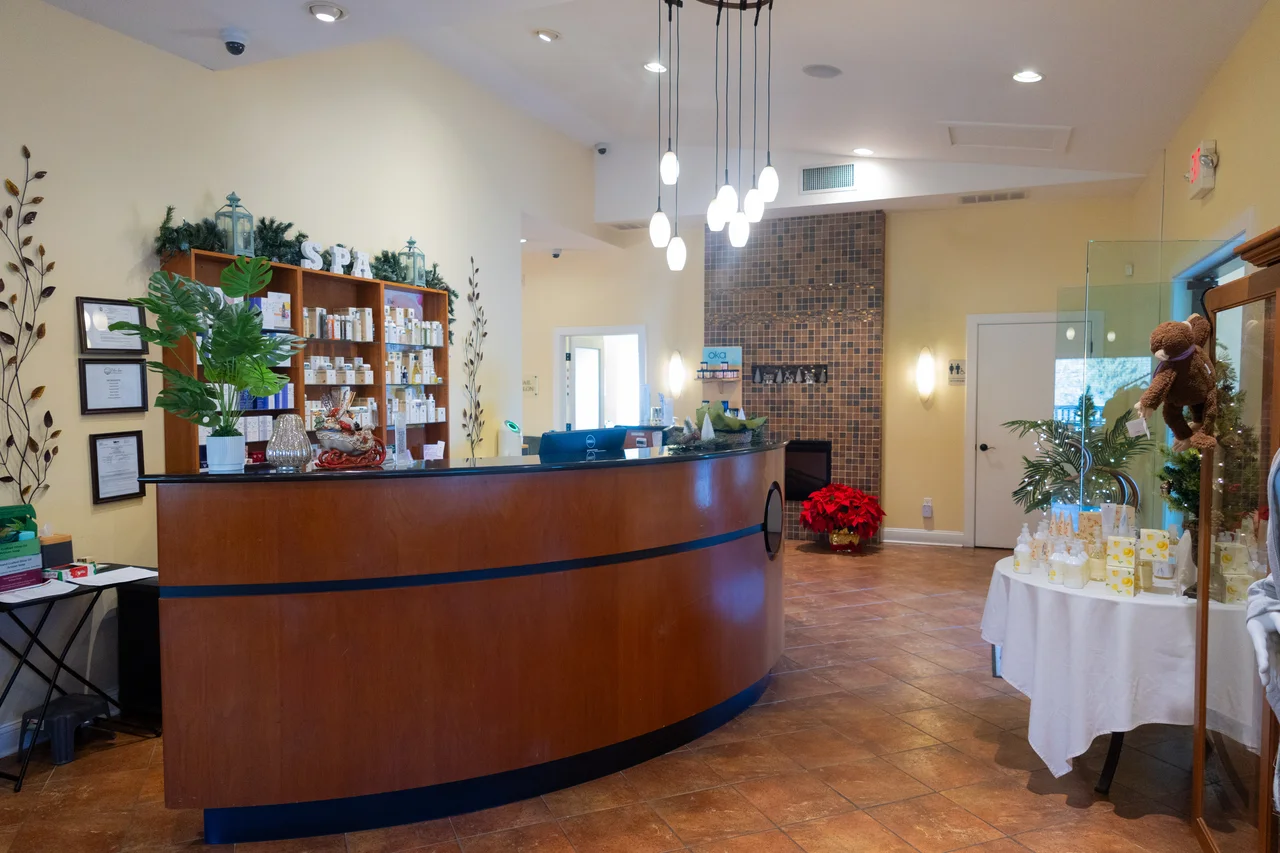 Massanutten spa spa reception area 01