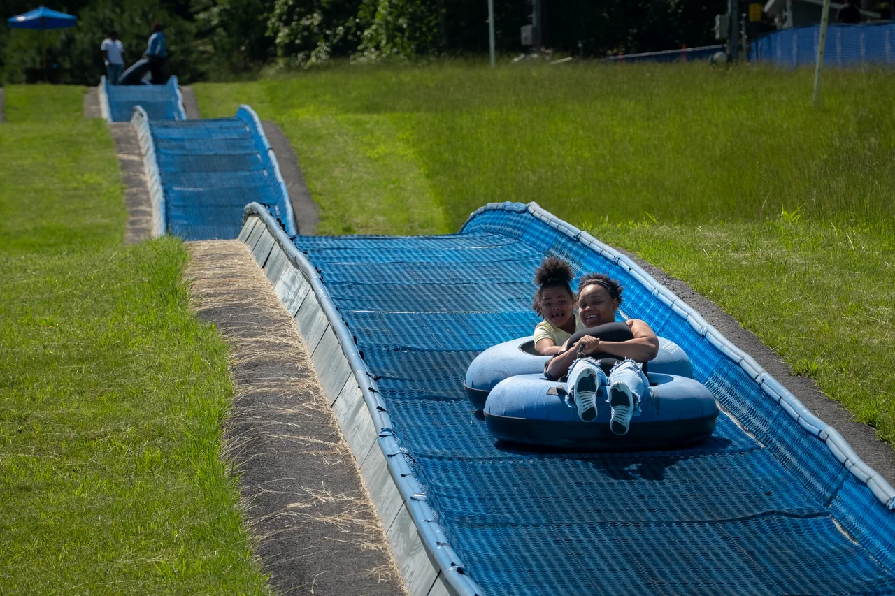 Massanutten summer tubing mother and child tube ride